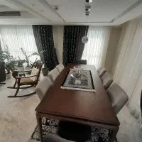 ۸۹ متر/کلید نخورده/بهترین لوکیشن نارمک/غرق در نور