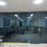 نصب و تعمیر تخصصی شیشه سکوریت|خدمات پیشه و مهارت|تبریز, |دیوار