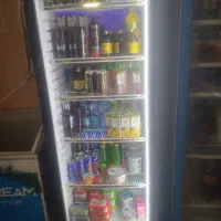 فروشنده سوپر مارکت یا شراکت