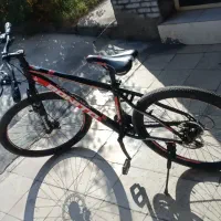 گوشی و دوچرخه