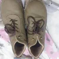 کفش زنانه مردانه دخترانه پسرانه در سایز های متفاوت