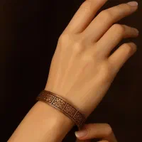 دستبند خاص و با کیفیت