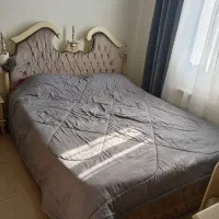 سرویس تخت و کنار تختی و میز آرایش