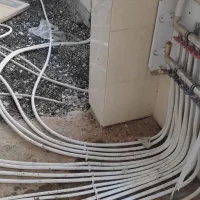 لوله کشی ساختمان نصب شیر آلات تعمیر