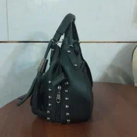 کیف|کیف، کفش، کمربند|زنجان, |دیوار