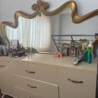 سرویس خواب|تخت و سرویس خواب|لاهیجان, حزین|دیوار