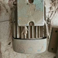 دینام|ابزارآلات|شیراز, محراب|دیوار