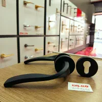 قفل ودستگیره|ابزارآلات|قروه, |دیوار