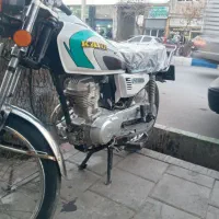 موتور سیکلت مدل ۸۲|موتورسیکلت|ارومیه, |دیوار