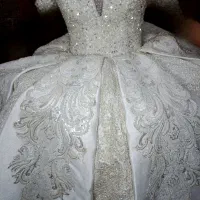 لباس عروس پرکار سنگ دوزی