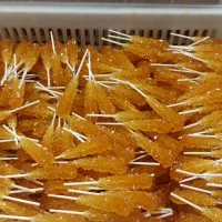 یک نفر کارگر ماهر یا نیمه ماهر برای کارگاه نبات