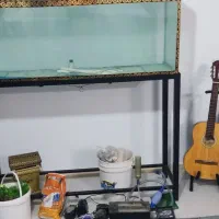 فروش آکواریوم با تمام تجهیزات