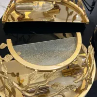 لوستر دیواری