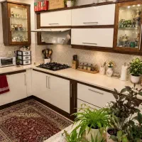 ۸۱ متر / دو خواب / آسانسور ایتالیایی‌ / دلباز