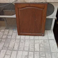 در تمام چوبی کابینت