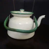 کتری و ظرف میوه قدیمی  نوستالژی تمیز و مرتب سالم