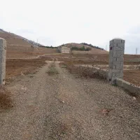 زمین فروشی