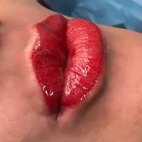 آموزش وخدمات تخصصی آرایش دائم