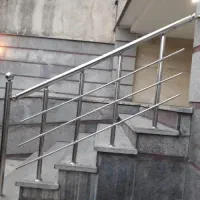 نرده راه پله با چک سه تا شش ماهه