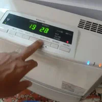 بخاری برقی ژاپنی .پایه چرخشی .سخنگو ۴۰۰۰|بخاری، هیتر، شومینه|مشهد, آبکوه|دیوار