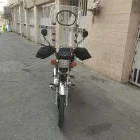 رهرو ۲۰۰ مدل ۴۰۲