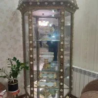 بوفه وساعت برنجی