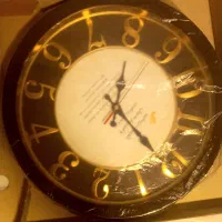 ساعت دیواری