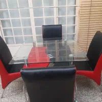 میز ناهار خوری با ۴ عدد صندلی