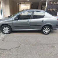 ۲۰۶ اس دی اتومات وی ۹ متور بزرگ تیوفایو