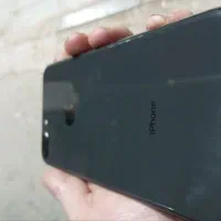 ایفون ۸ پلاس در حد|موبایل|رباط‌کریم, رباط‌کریم|دیوار