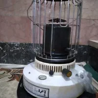 چراغ نفتی آترا