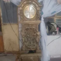 ساعت ایستاده سه تیکه