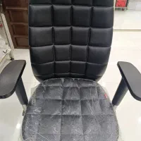 صندلی مدیریتی و راحتی