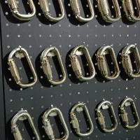 کارابین اتومات فولادی CSG ابزار صعود پتزل PETZL