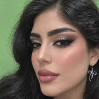 میکاپ آرتیست ، آرایشگر