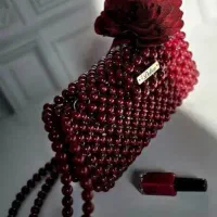 کیف مرواریدی یلدایی|کیف، کفش، کمربند|نیشابور, بزرگمهر|دیوار