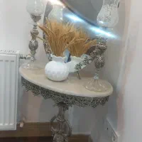 آینه و کنسول