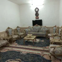 مبل سلطنتی تمیز