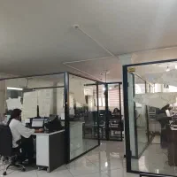حسابدار و کمک حسابدار خانم مسلط به سپیدار