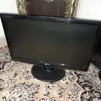 مانیتور ۲۰اینچ و ۱۷ اینچ معاوضه هم میکنم
