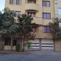 فروش آپارتمان ۹۰ مترمربعی در خیابان امام رضا (ع)
