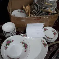 سرویس چینی گل سرخی خیلی قدیمی|ظروف سرو و پذیرایی|کرج, حصارک بالا|دیوار