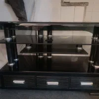 میز زیر تلویزیونی