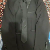 کت وشلوار مردانه و کراوت سایز ۴۴ نو|لباس|تهران, شهرک زینبیه|دیوار