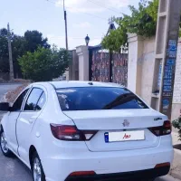 شاهین  مدل ۱۴۰۲