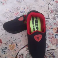 کفش بچگانه سایز ۳۲