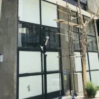 بر پاسدارن 150 متر مغازه