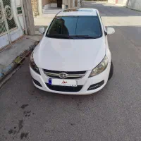 فروش خودرو جک جی 5 مدل95 اتومات سفید کارکد 200000