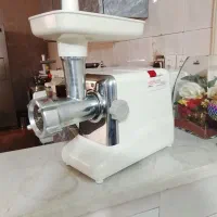 چرخ گوشت در حد نو