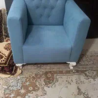 یک دست مبل راحتی در حد نو کم استفاده شده|مبلمان خانگی و میز عسلی|گلبهار, شهر جدید گلبهار|دیوار